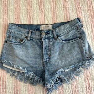 cute cut off jean shorts, no flaws